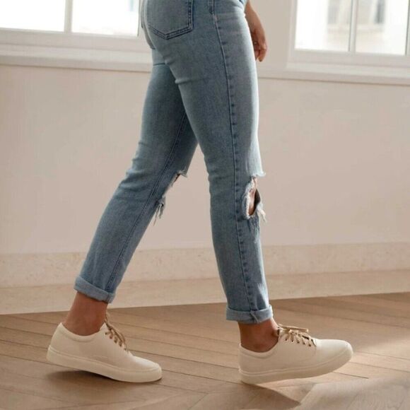 Nisolo Everyday Classic Leather Sneaker Water Resistant 10 Bone - Picture 4 of 10